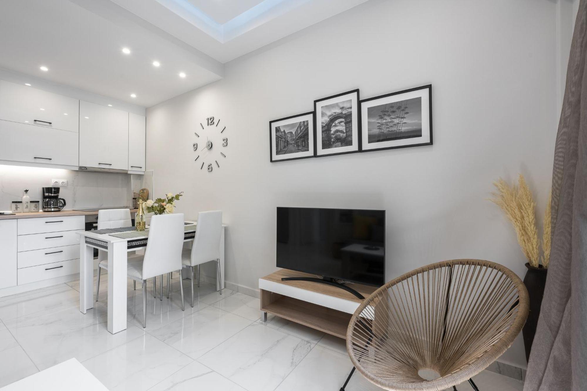 Aelia Apartments, The Luxury Suites Thessaloniki Exterior foto